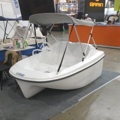 Walking catamaran 2m